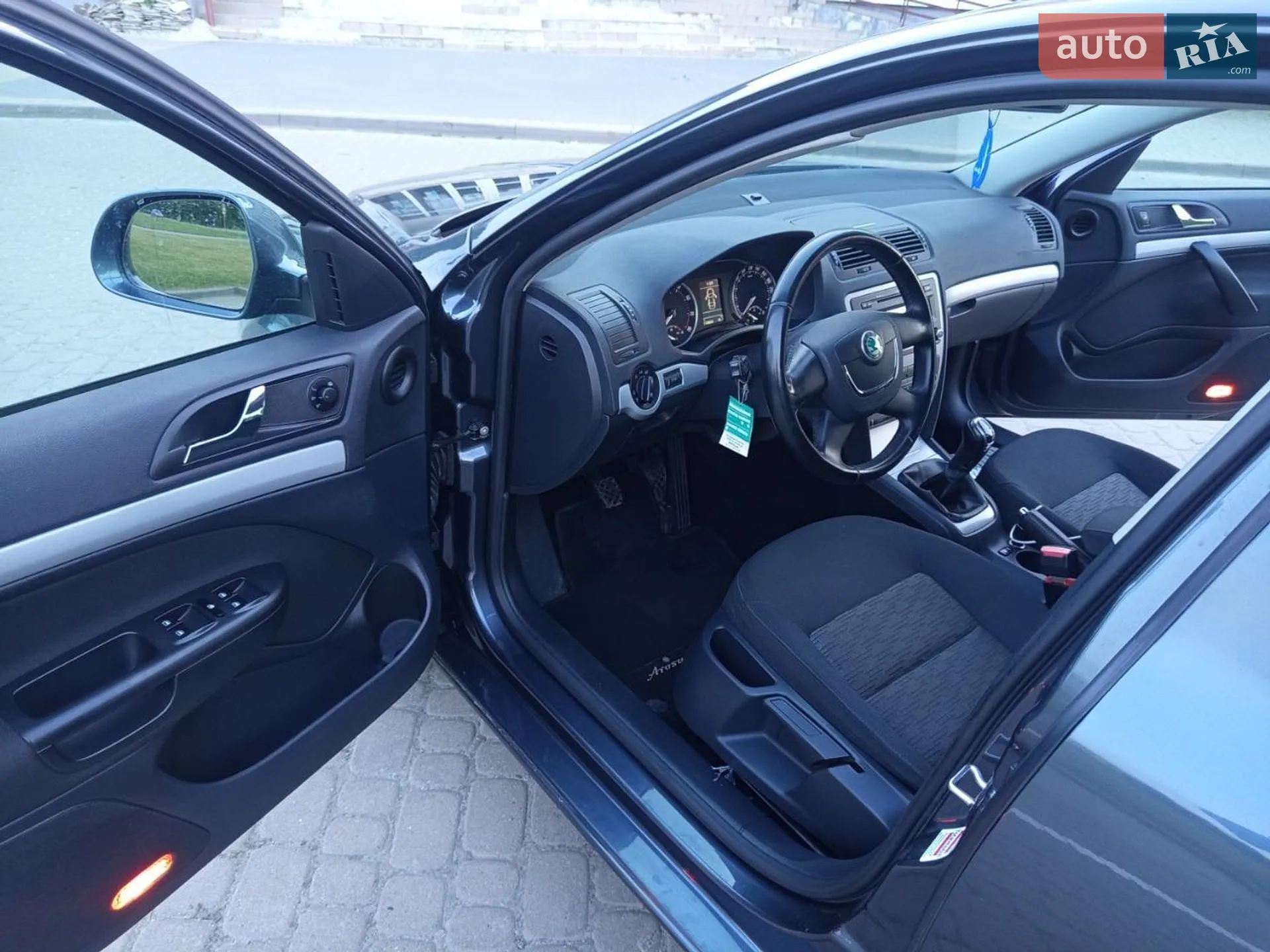 2012 Skoda Octavia - мініатюра 11