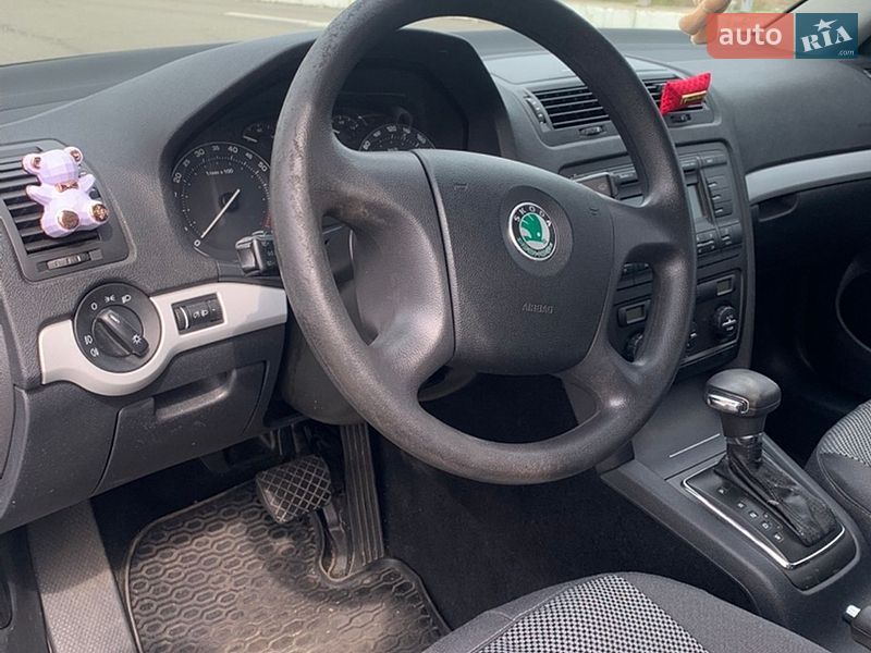 Лифтбек Skoda Octavia 2006 в Киеве