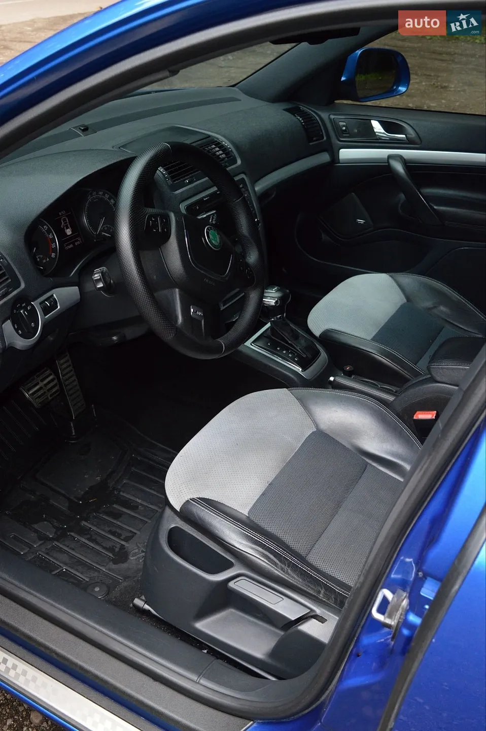 2010 Skoda Octavia - мініатюра 9