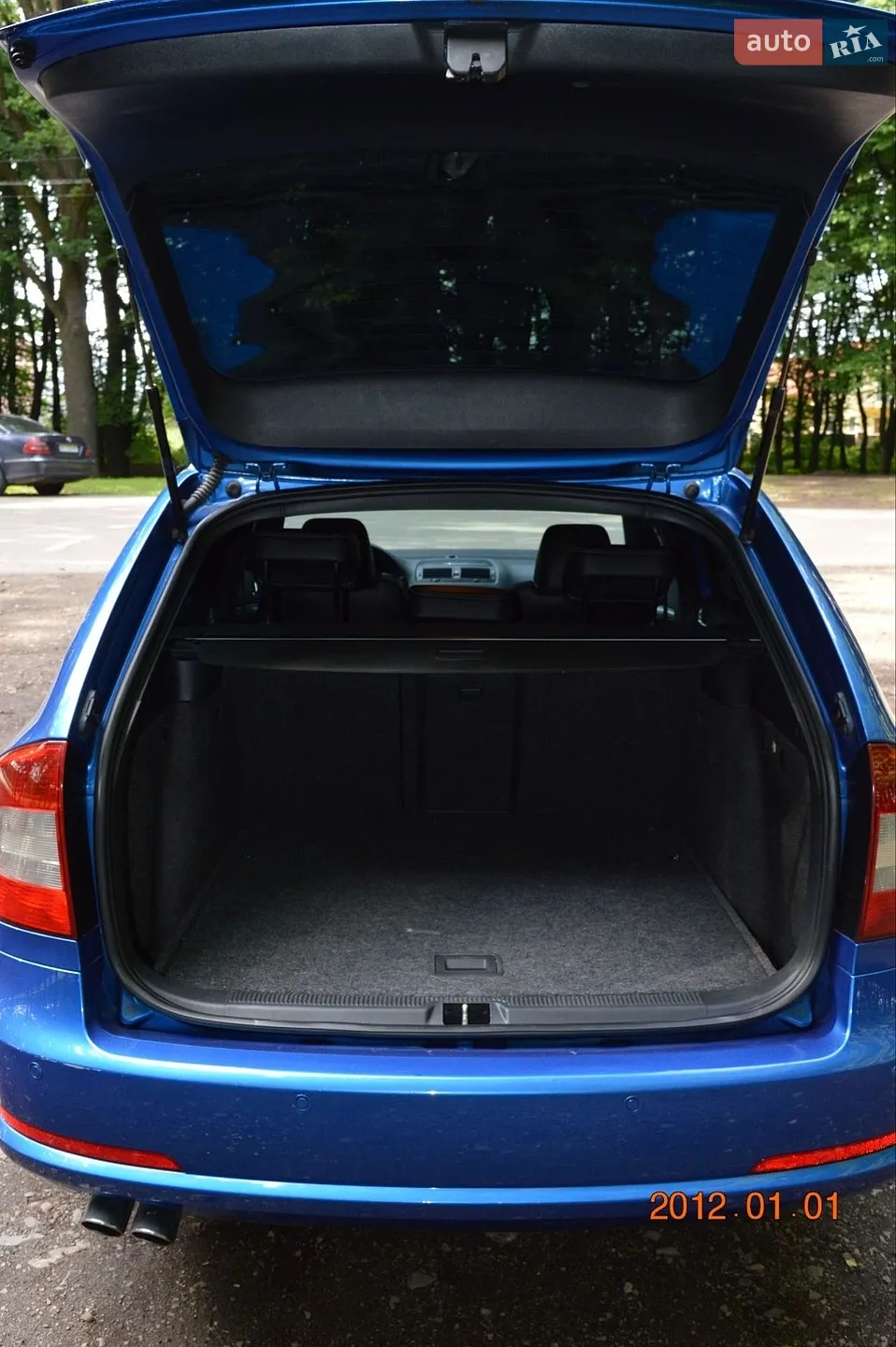 2010 Skoda Octavia - мініатюра 14