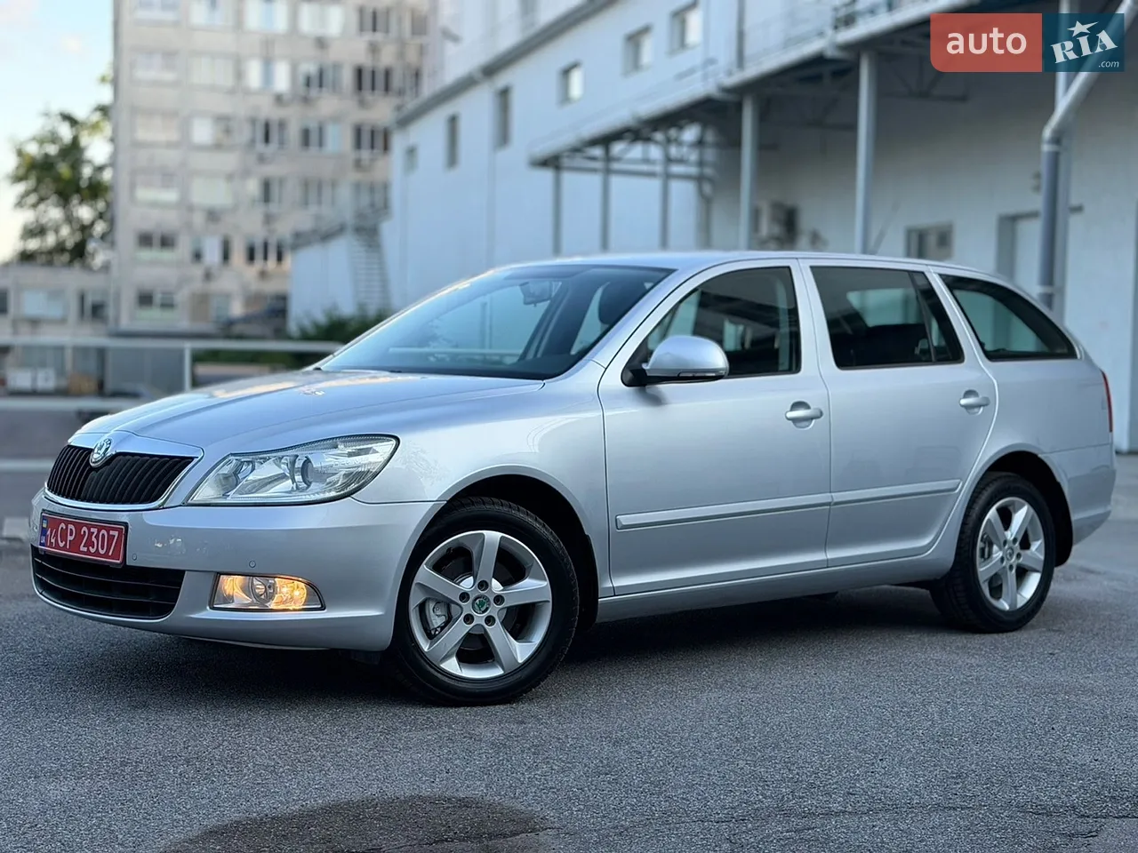 2010 Volkswagen Touran - мініатюра 59