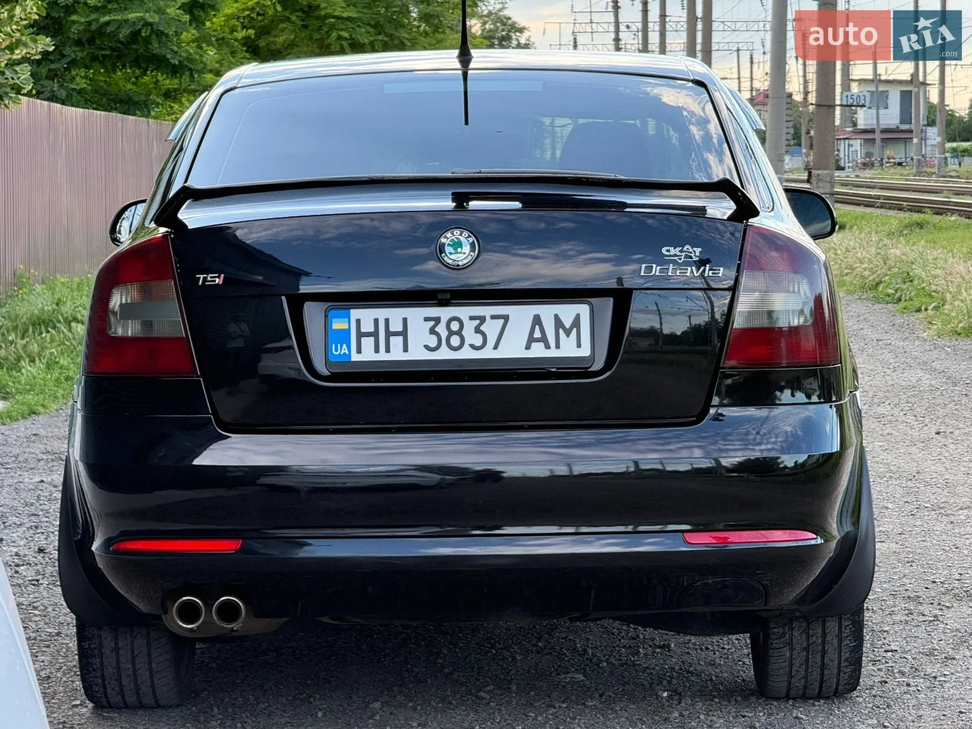 2011 Skoda Octavia - мініатюра 2