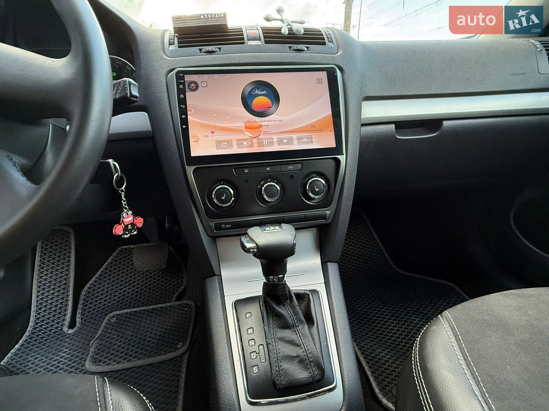 2011 Skoda Octavia - мініатюра 10
