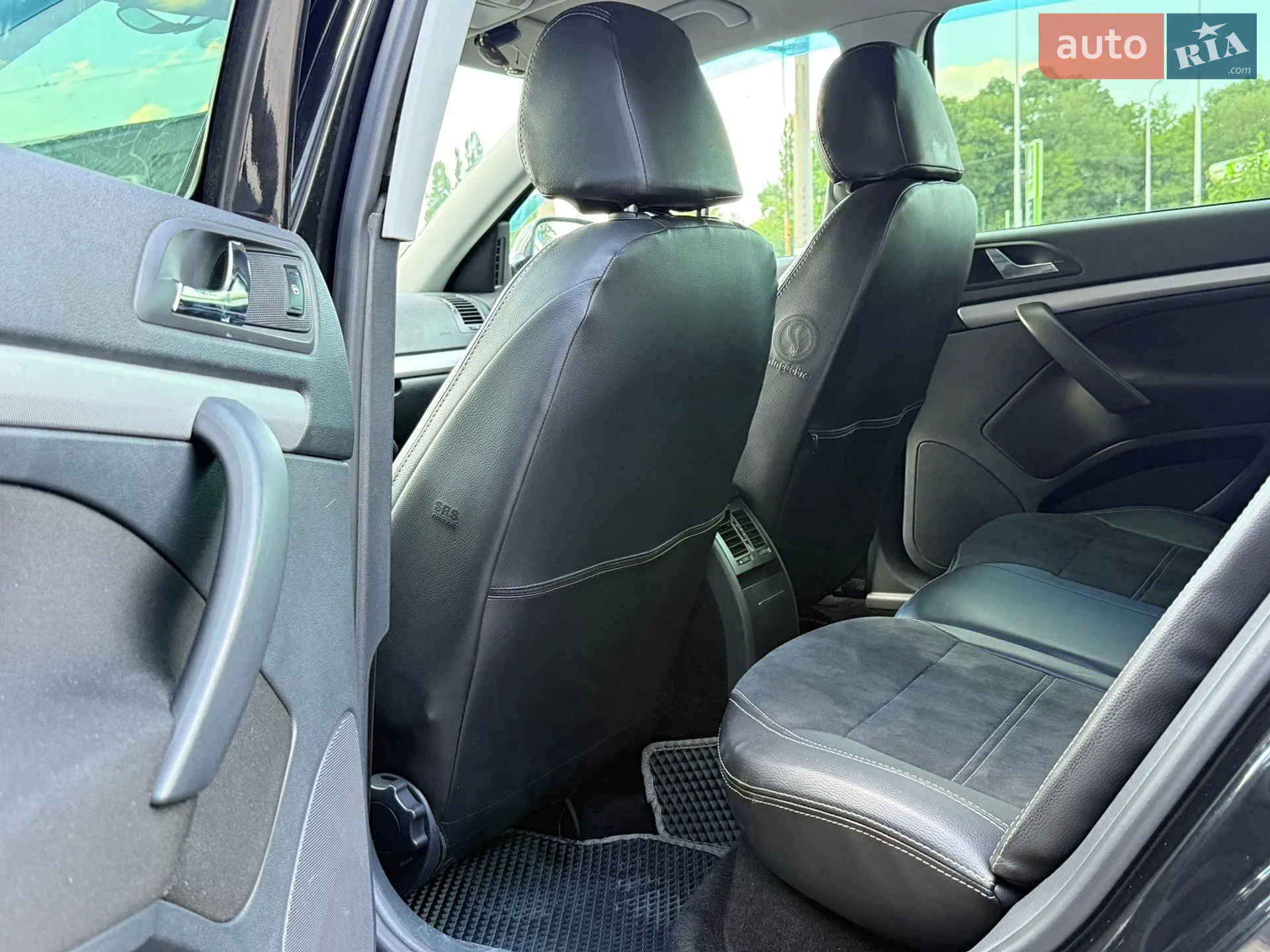 2011 Skoda Octavia - мініатюра 26