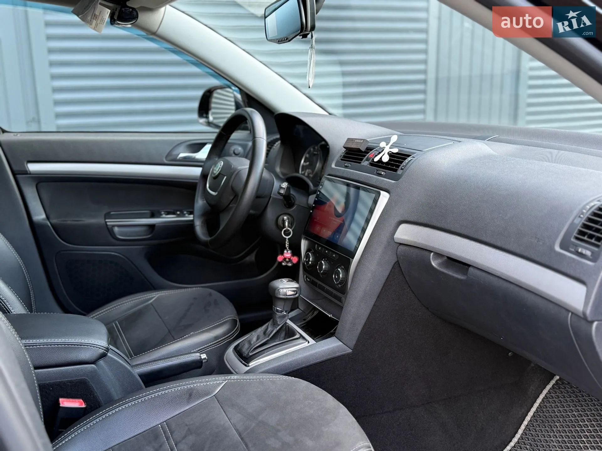 2011 Skoda Octavia - мініатюра 47