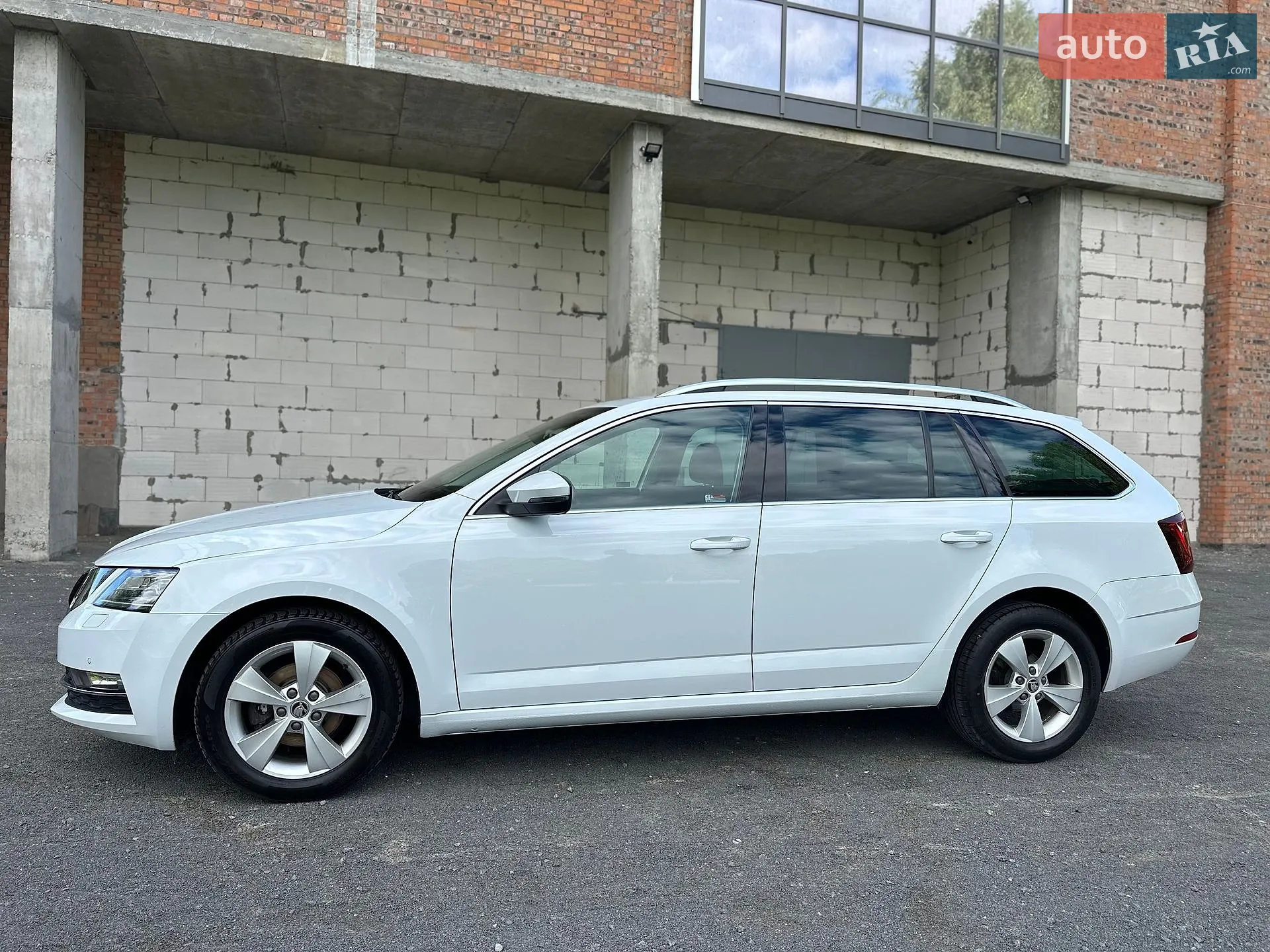 2019 Skoda Octavia - мініатюра 25