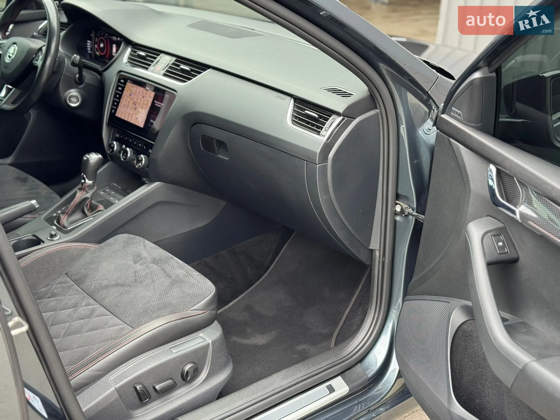 2019 Skoda Octavia - мініатюра 24