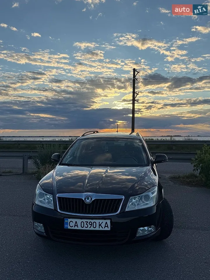2010 Skoda Octavia - мініатюра 27