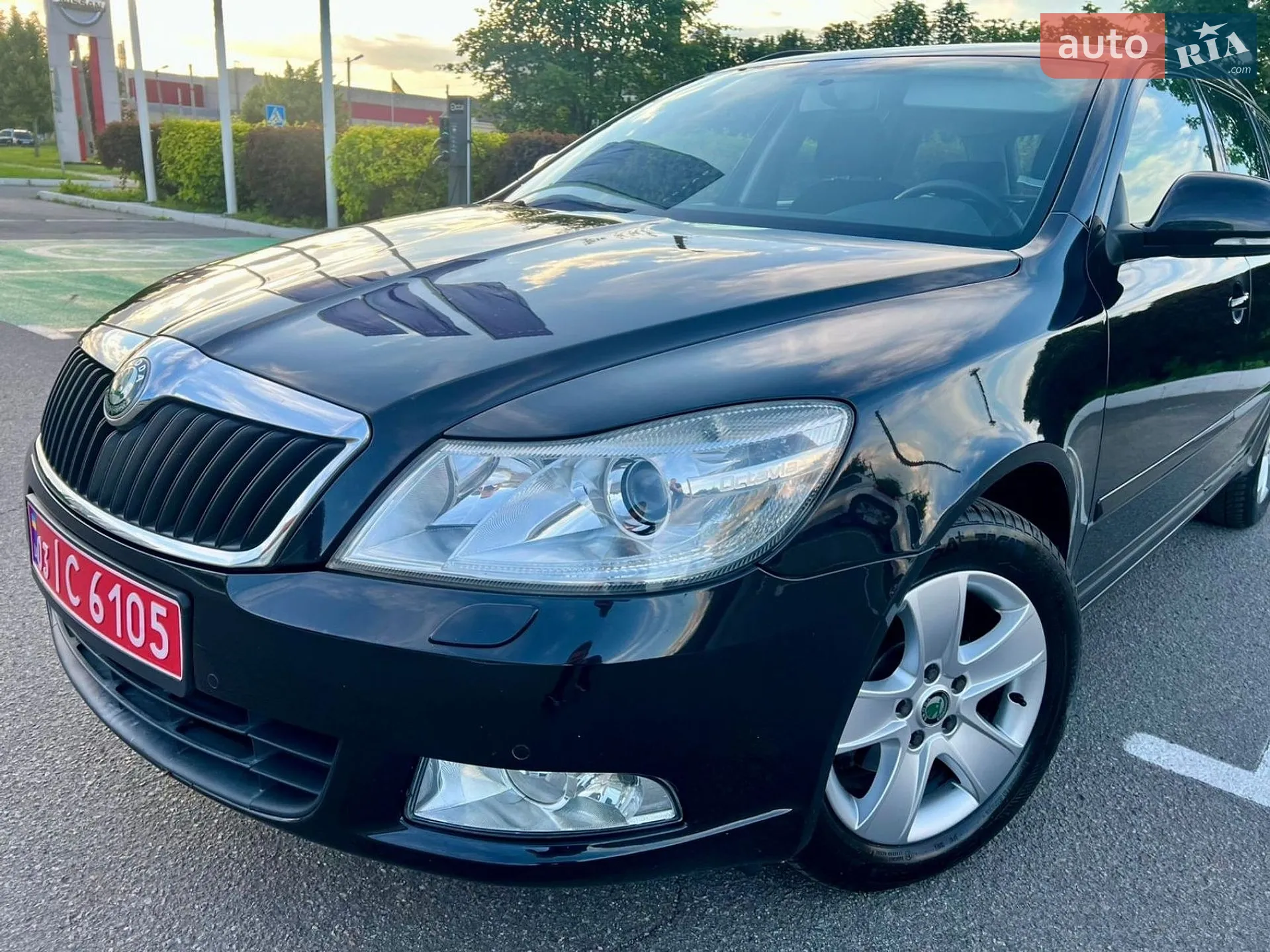 2010 Skoda Octavia - мініатюра 13