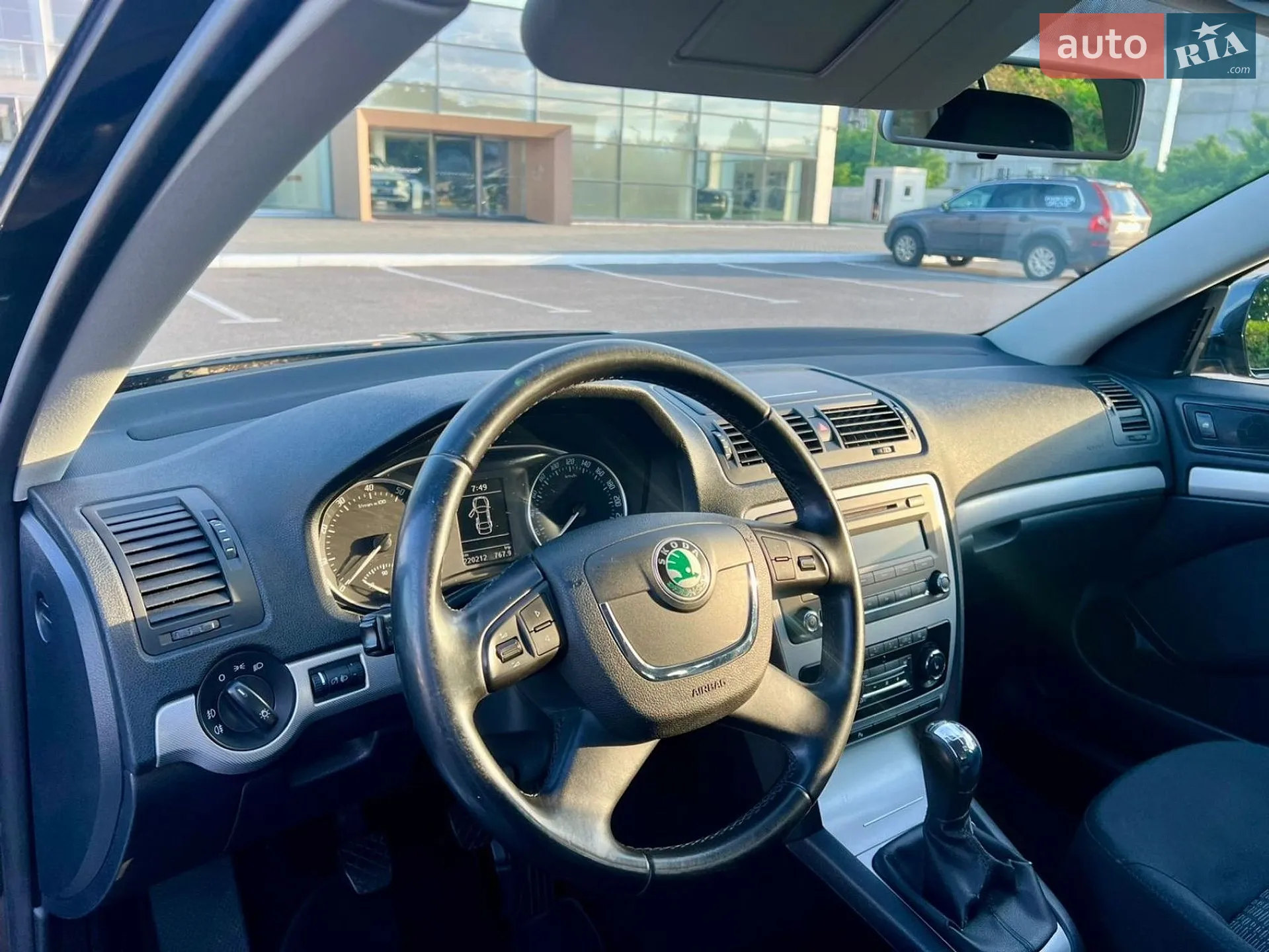 2010 Skoda Octavia - мініатюра 67