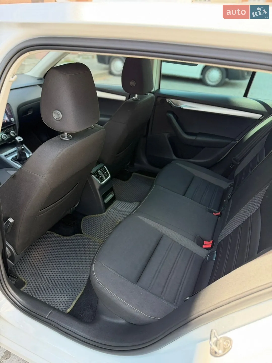 2017 Skoda Octavia - мініатюра 19