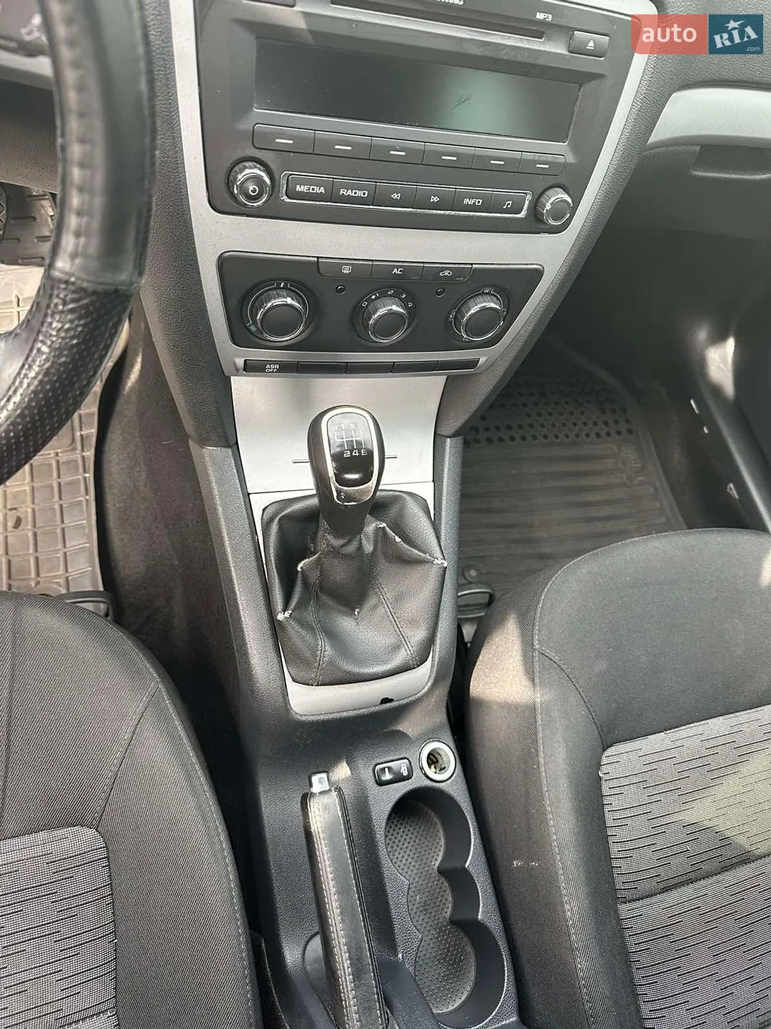 2013 Skoda Octavia - мініатюра 11