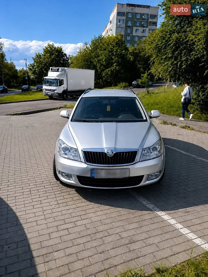 2012 Skoda Octavia - мініатюра 10