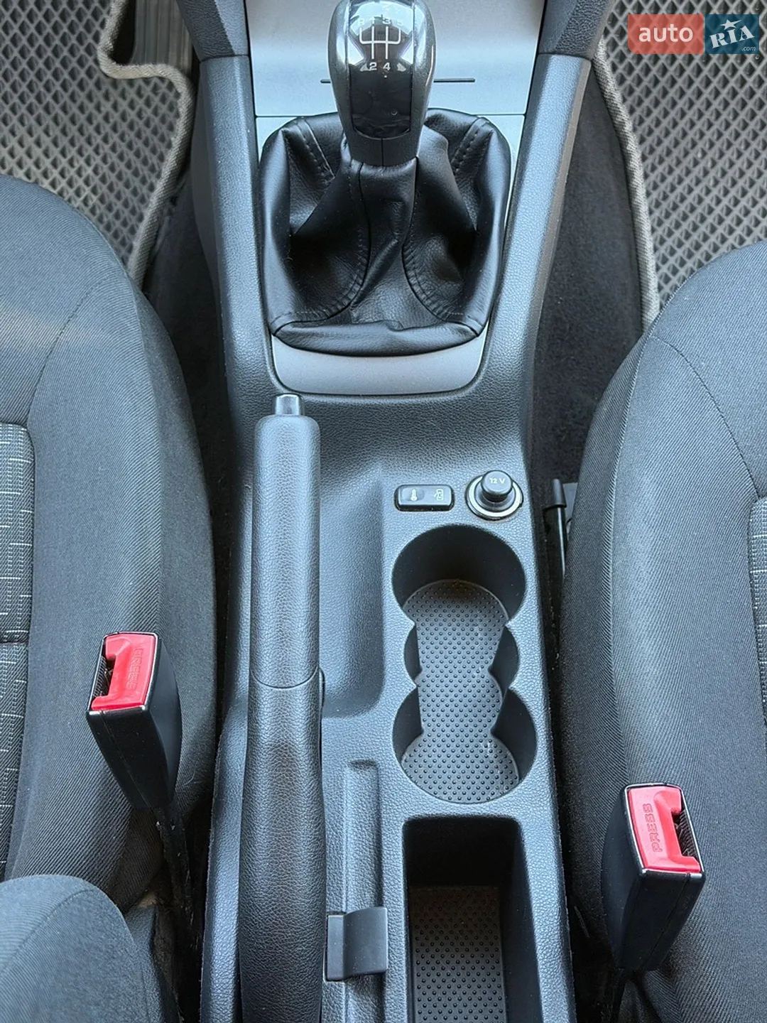 2010 Skoda Octavia - мініатюра 25