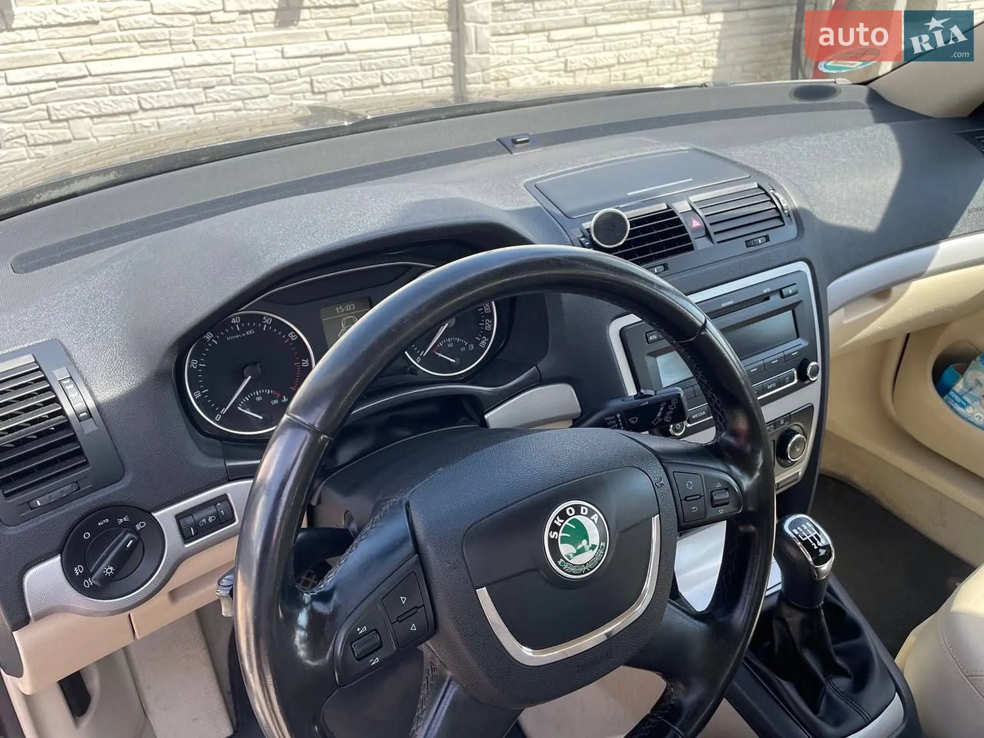 2010 Skoda Octavia - мініатюра 9