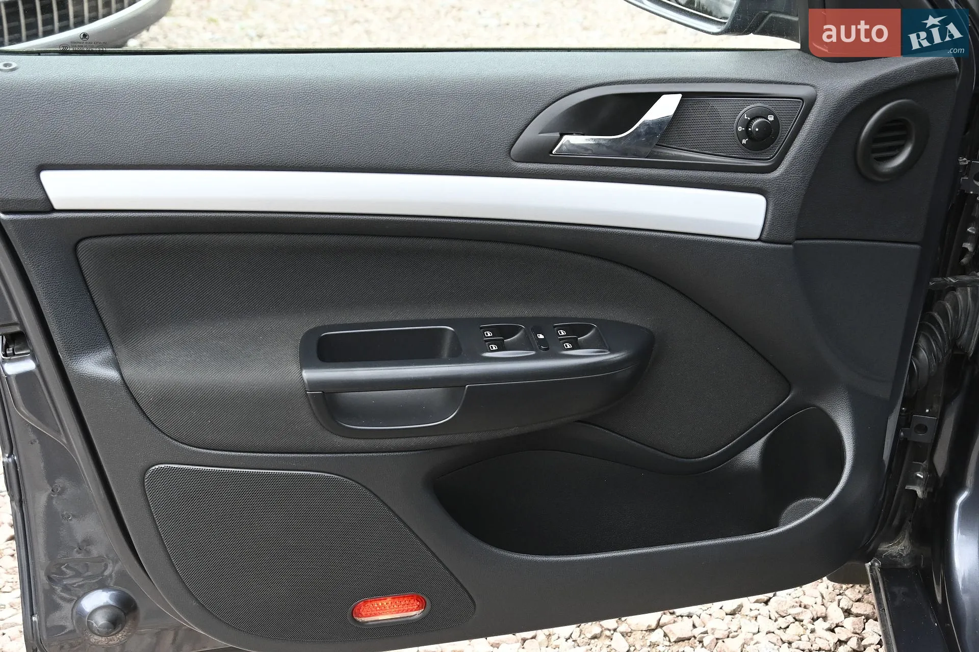 2011 Skoda Octavia - мініатюра 13