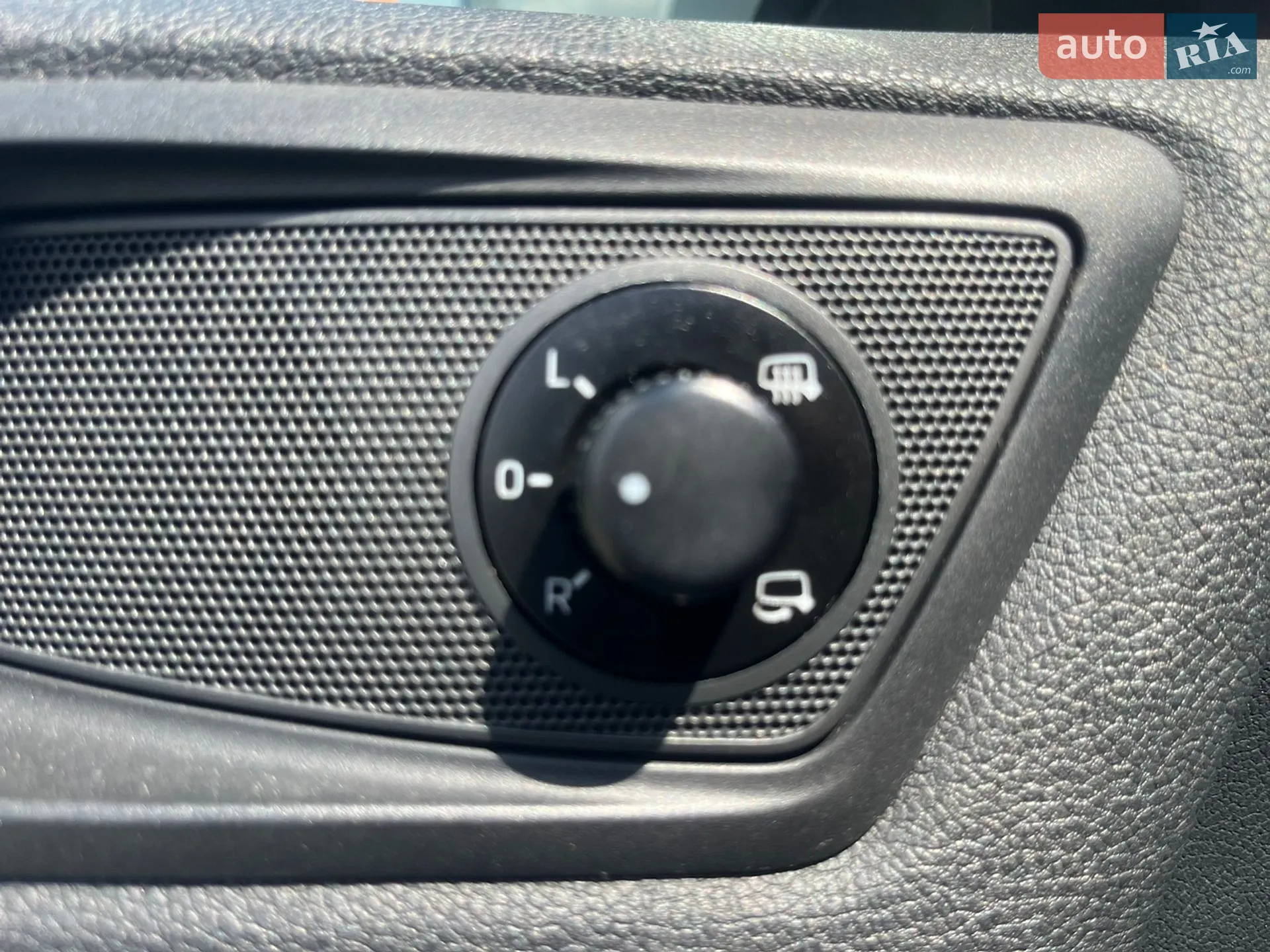 2012 Skoda Octavia - мініатюра 24