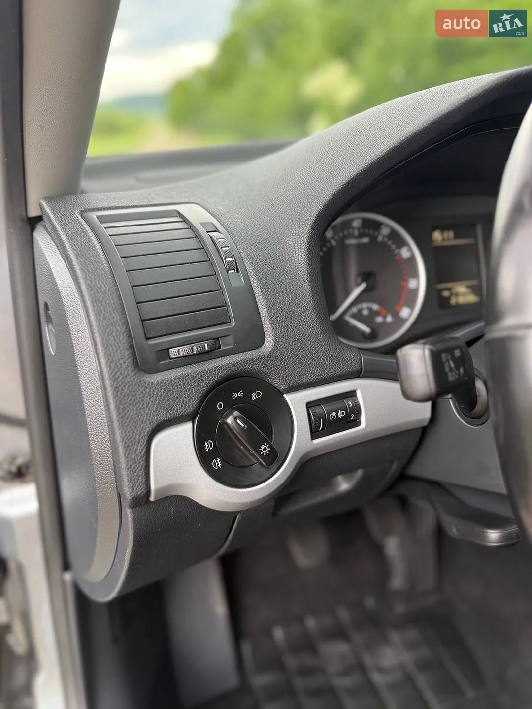 2012 Skoda Octavia - мініатюра 24
