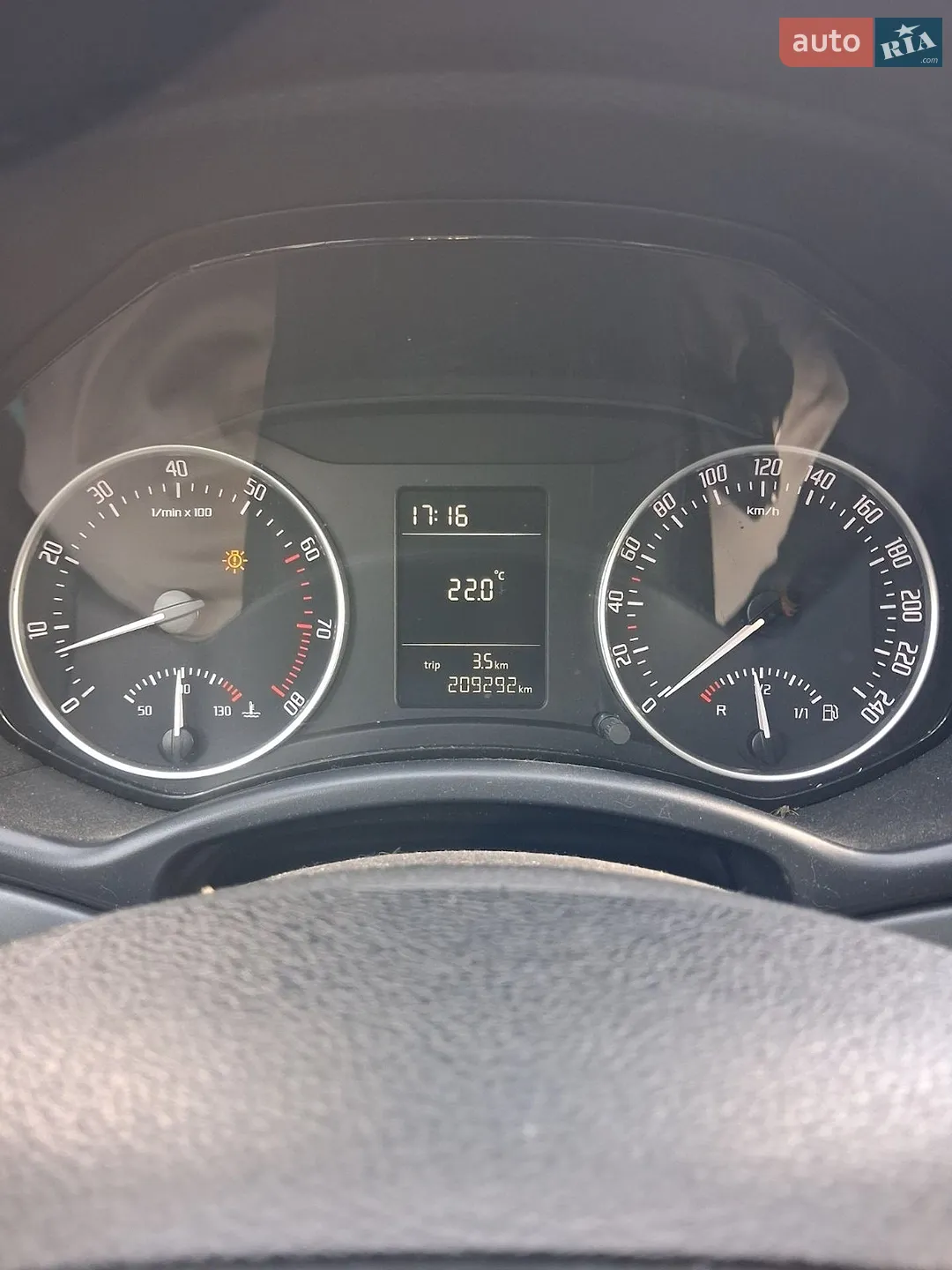 2011 Skoda Octavia - мініатюра 12