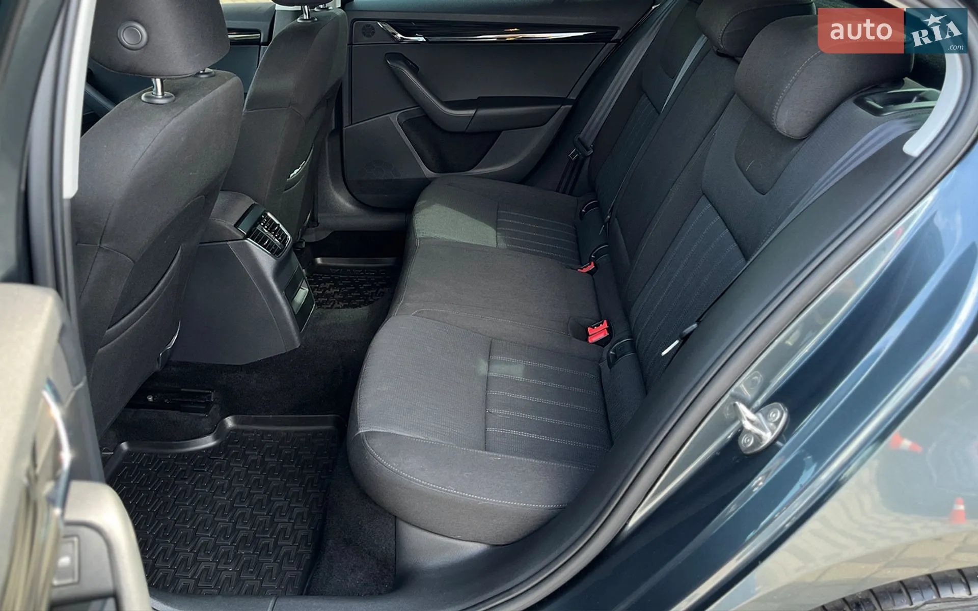 2018 Skoda Octavia - мініатюра 27