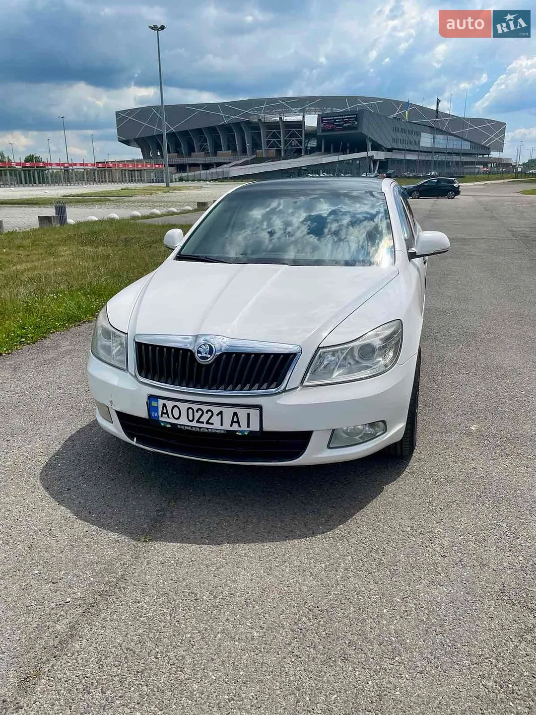 2010 Skoda Octavia - мініатюра 14