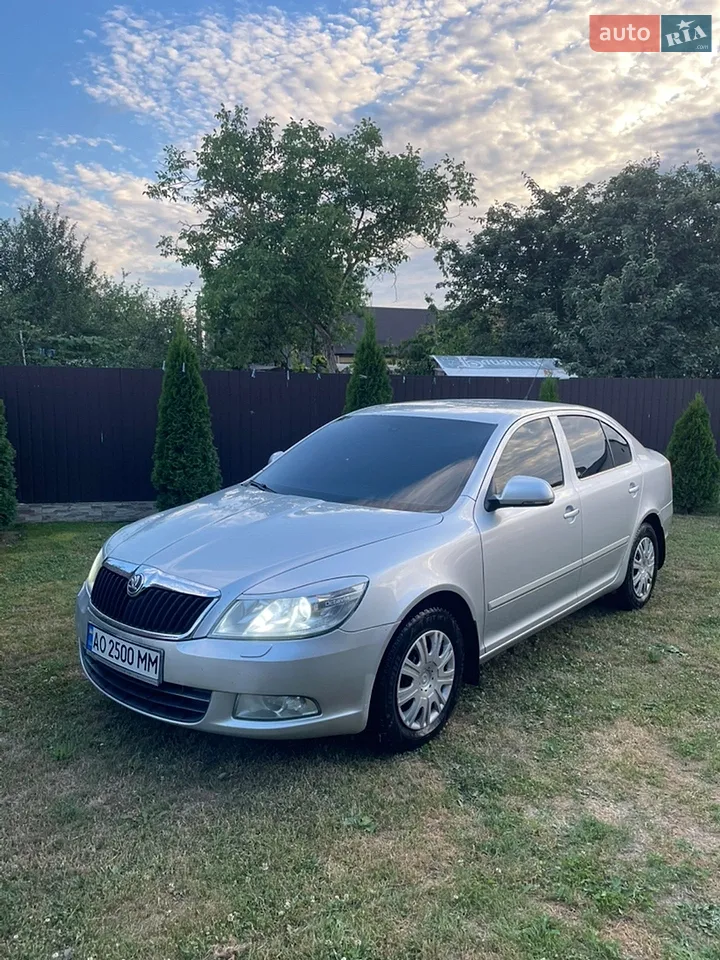 2010 Skoda Octavia - мініатюра 10