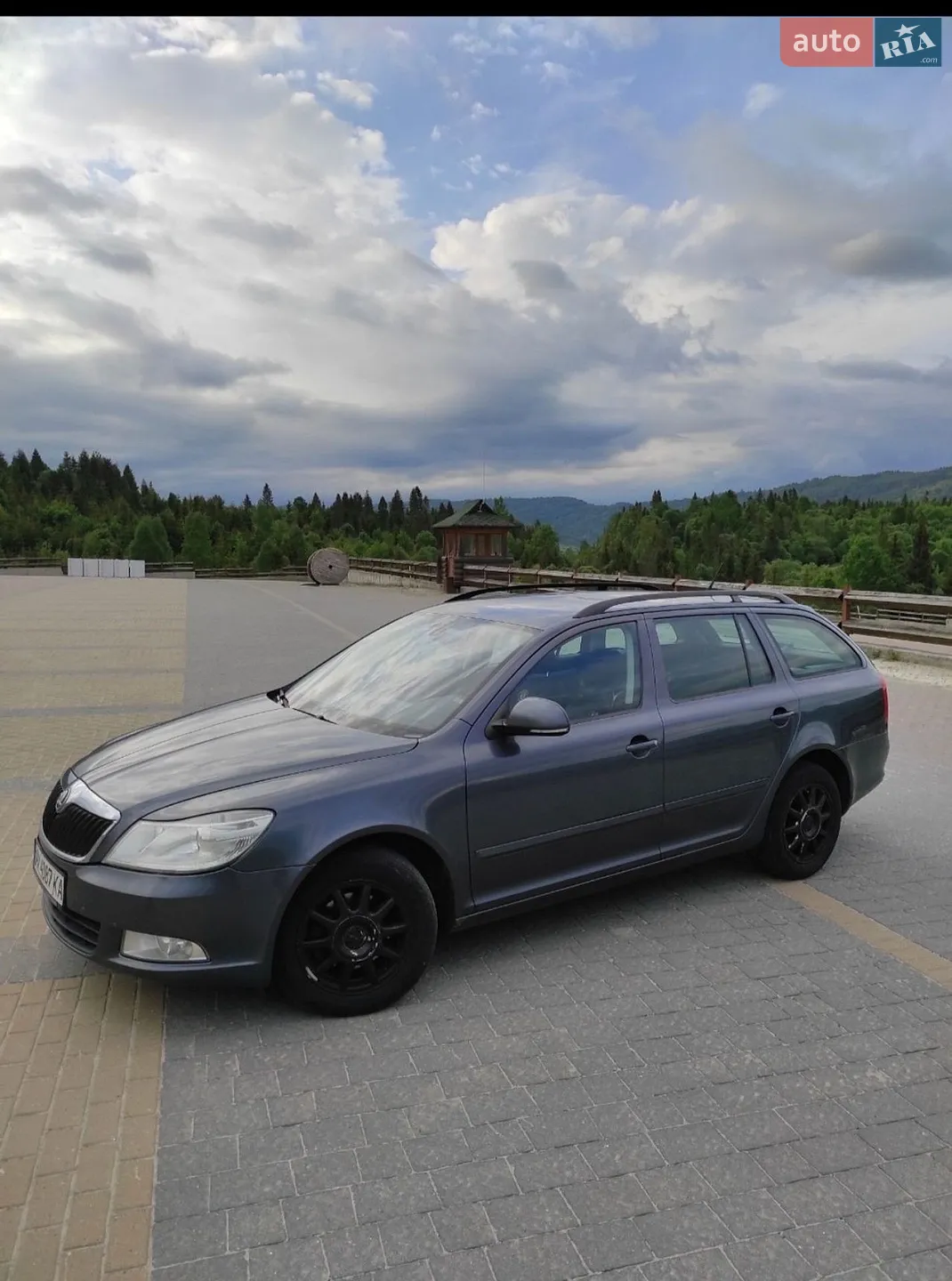 2011 Skoda Octavia - мініатюра 2