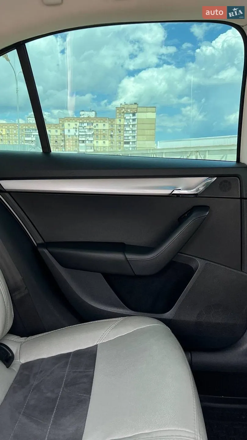 2013 Skoda Octavia - мініатюра 10