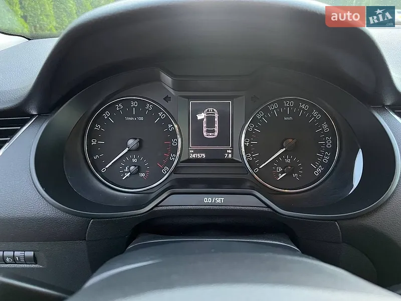 Skoda Octavia 2014 VIN TMBJG9NE0F0054920 фото оголошення 8 з 49