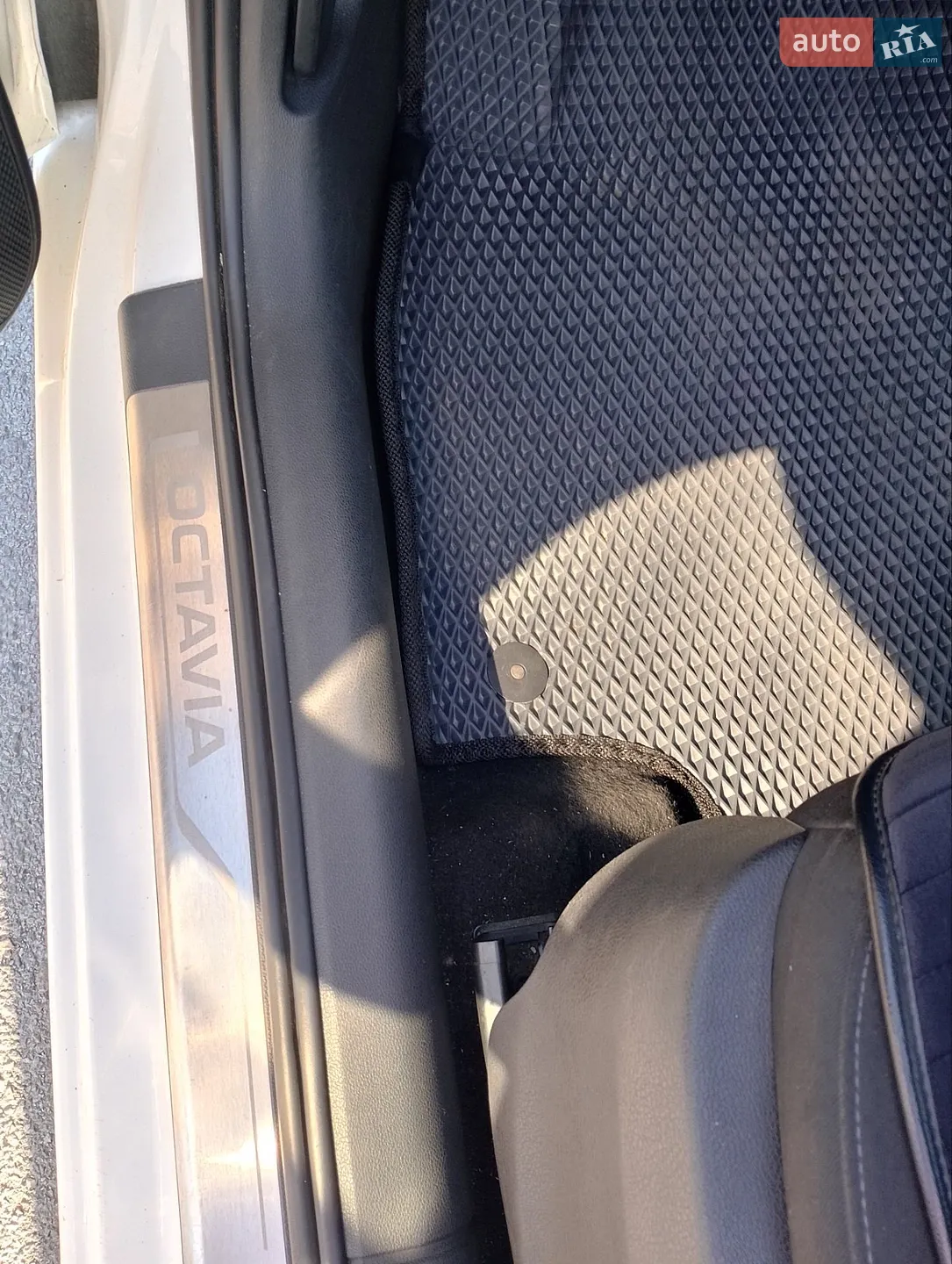 2013 Skoda Octavia - мініатюра 14