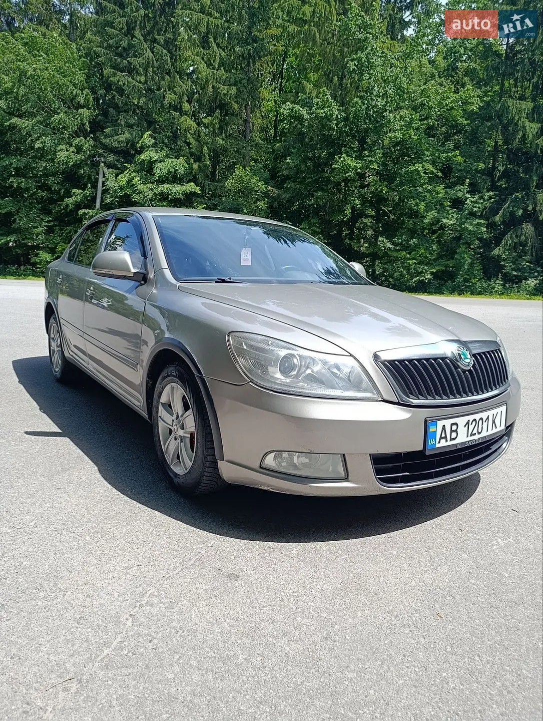 2010 Skoda Octavia - мініатюра 5