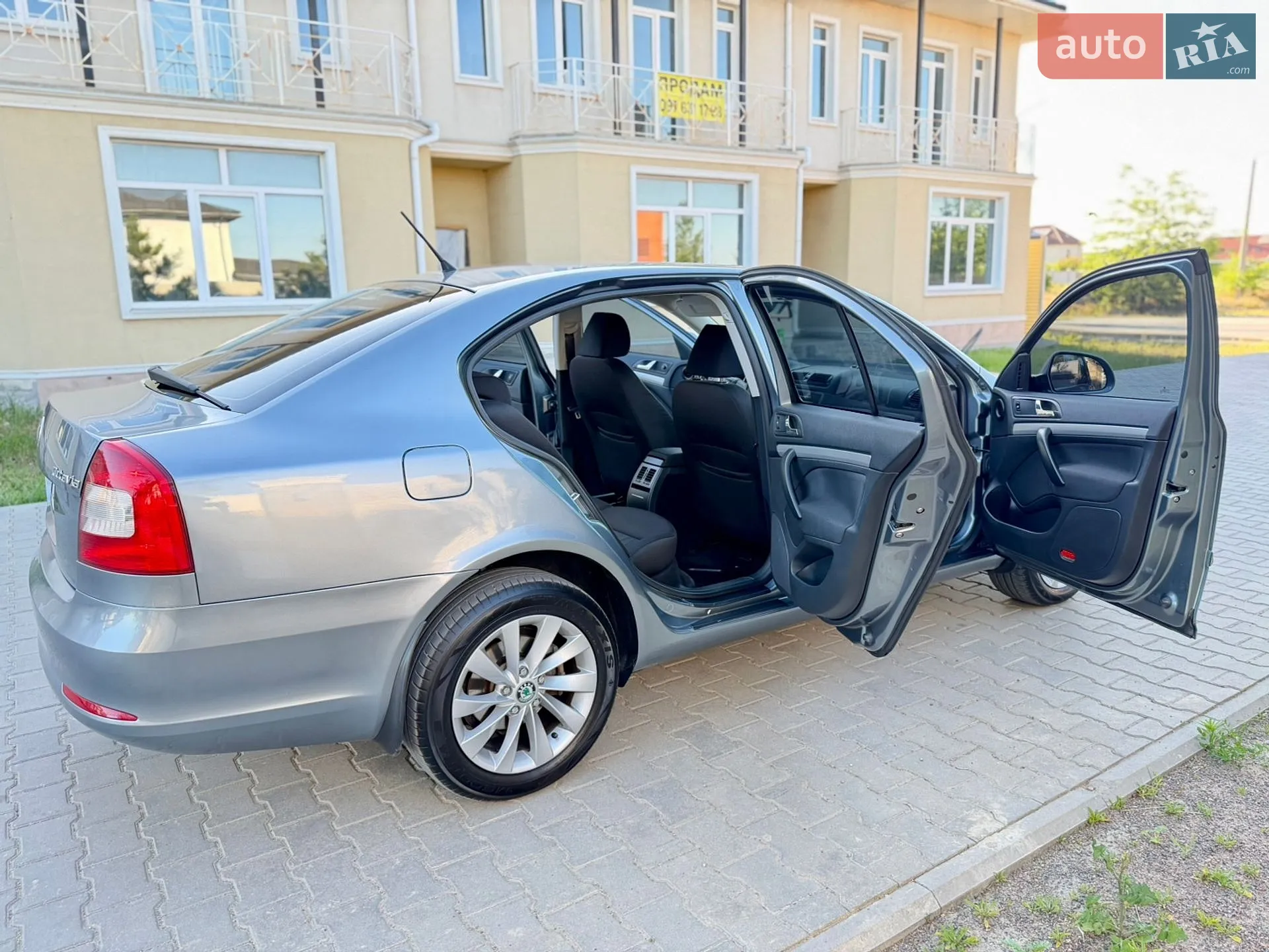 2011 Skoda Octavia - мініатюра 67