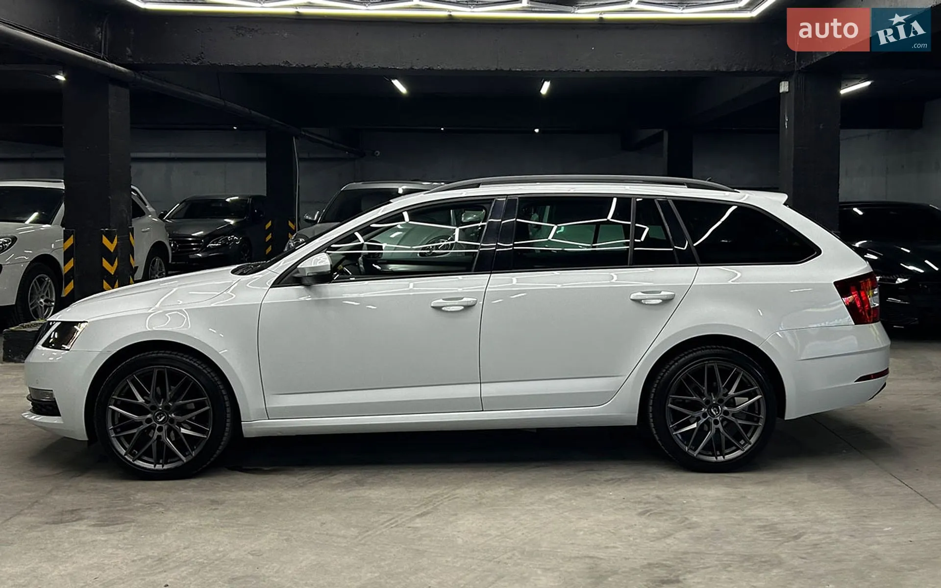2017 Skoda Octavia - мініатюра 6