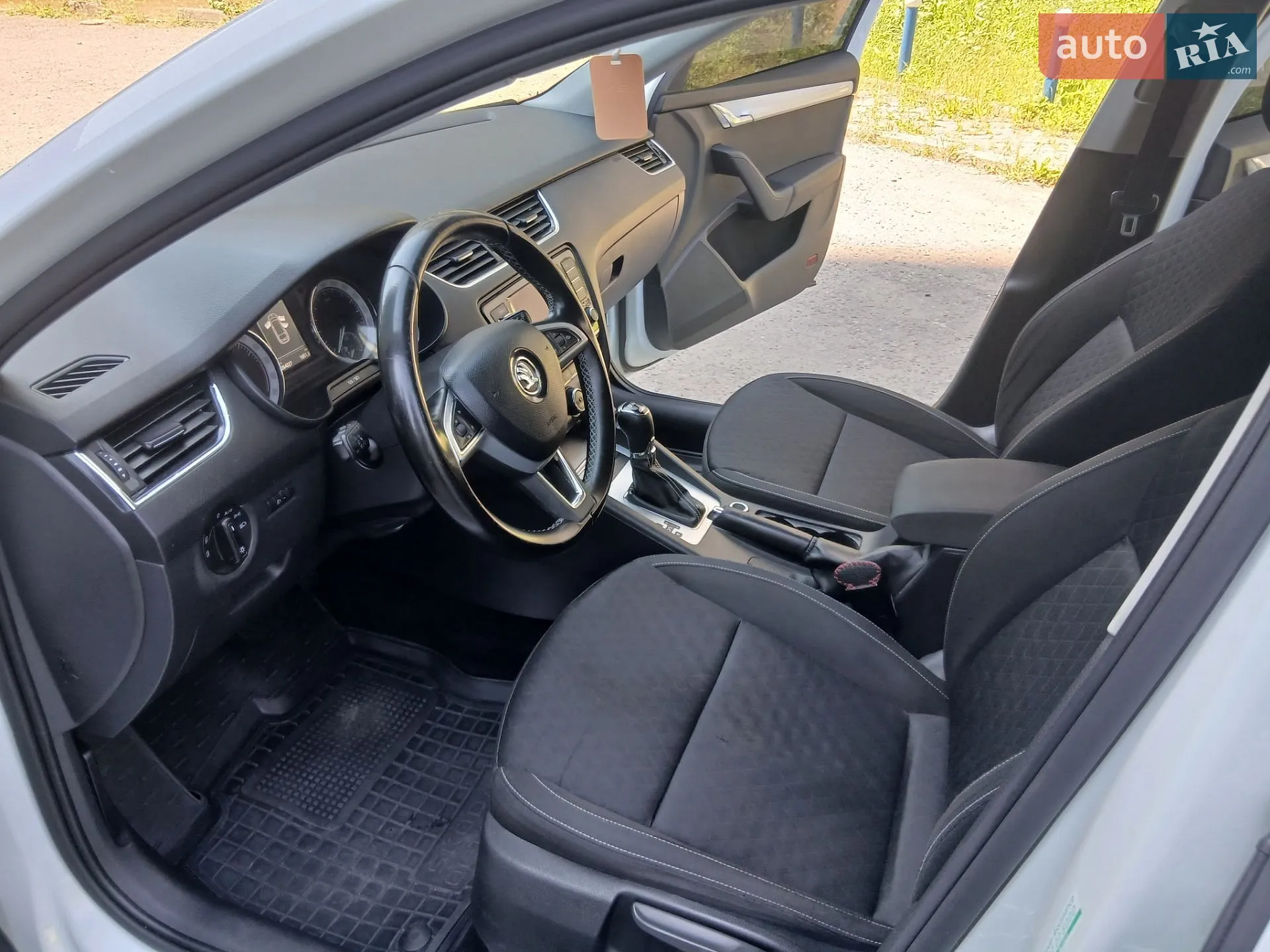 2015 Skoda Octavia - мініатюра 33