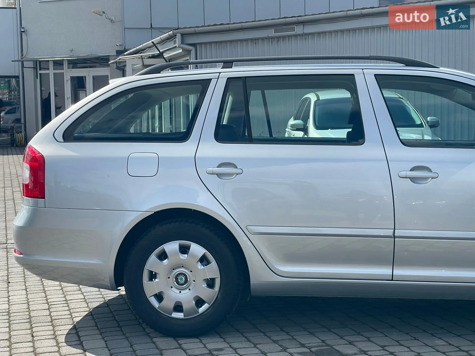 2011 Skoda Octavia - мініатюра 5