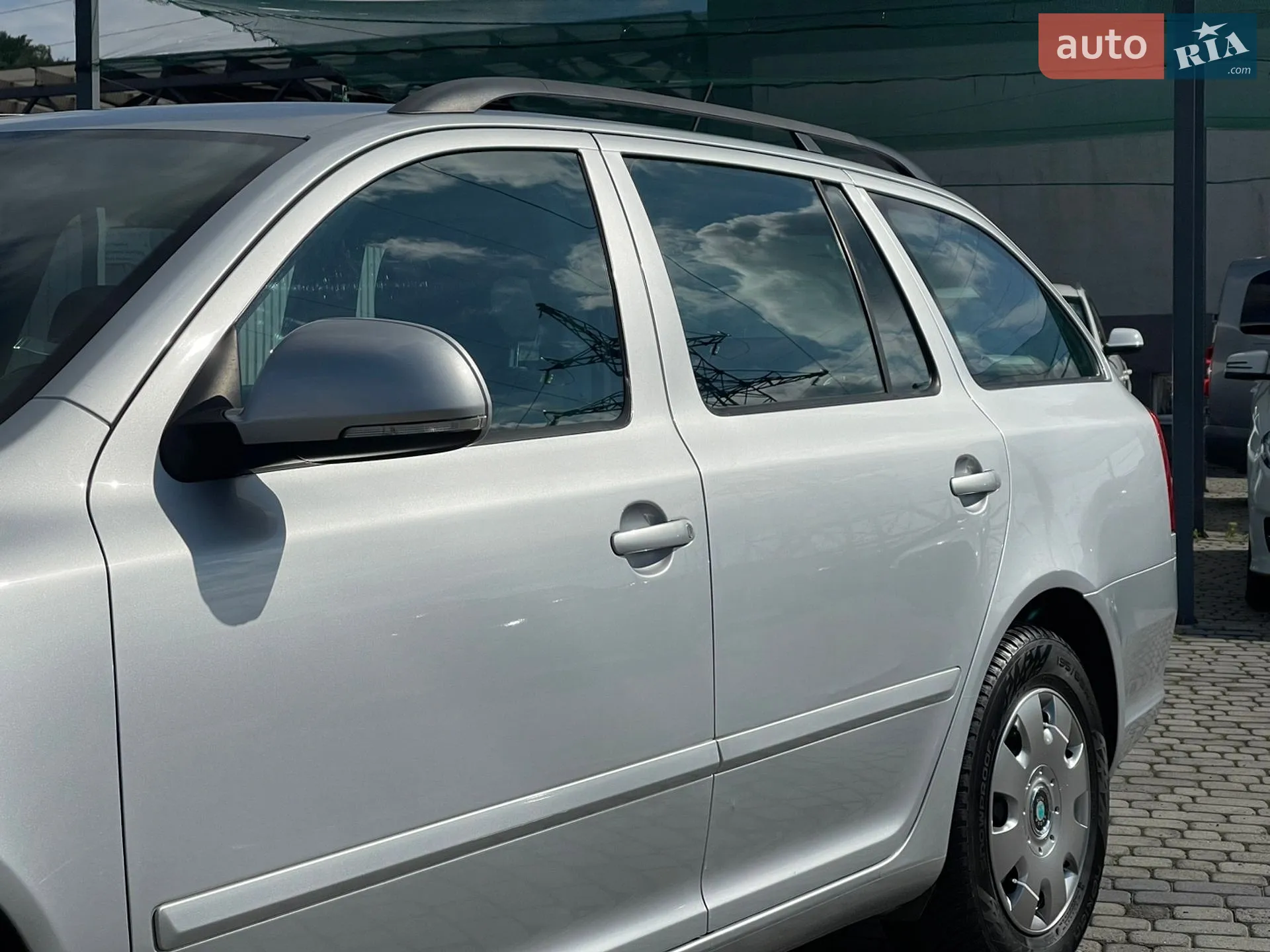 2011 Skoda Octavia - мініатюра 16