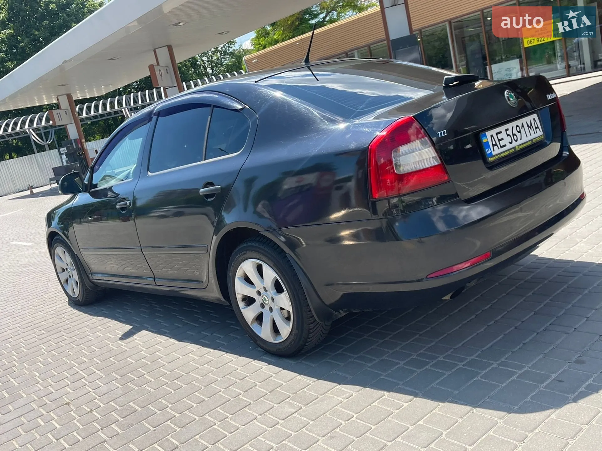 2011 Skoda Octavia - мініатюра 9