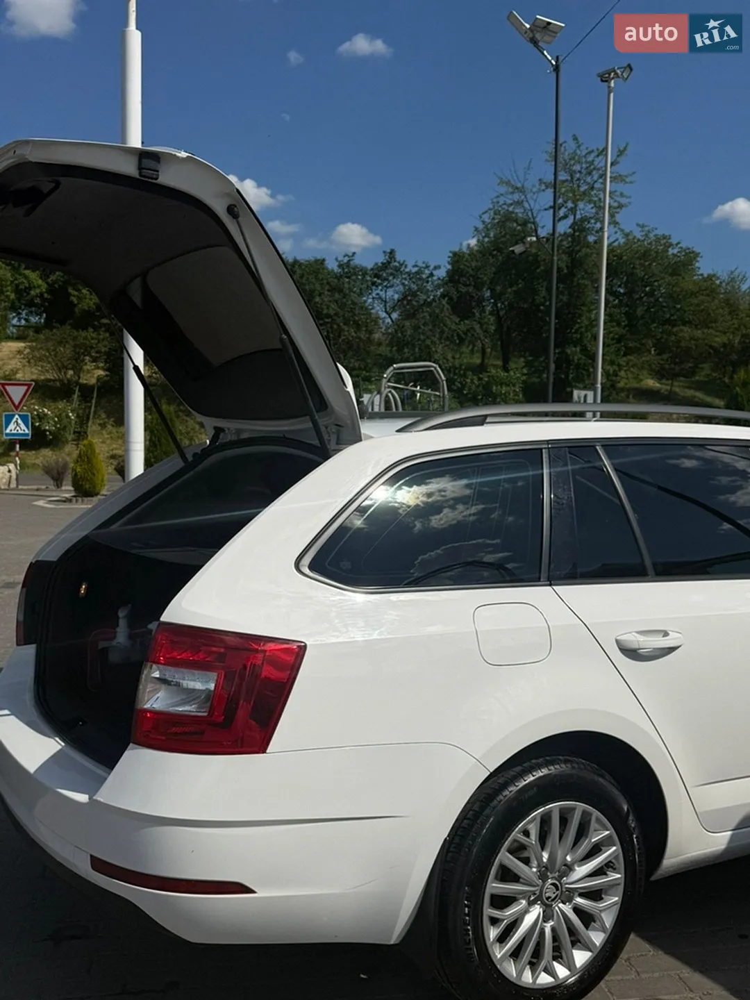2018 Skoda Octavia - мініатюра 8