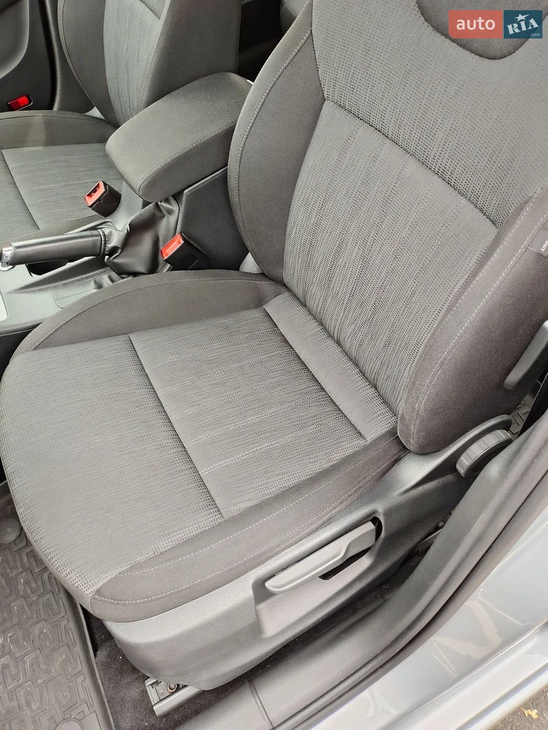 2019 Skoda Octavia - мініатюра 28