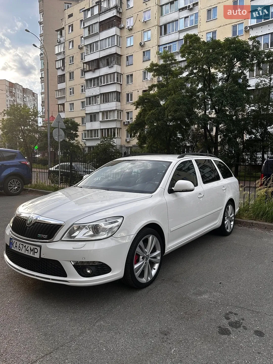 2010 Skoda Octavia - фото 1