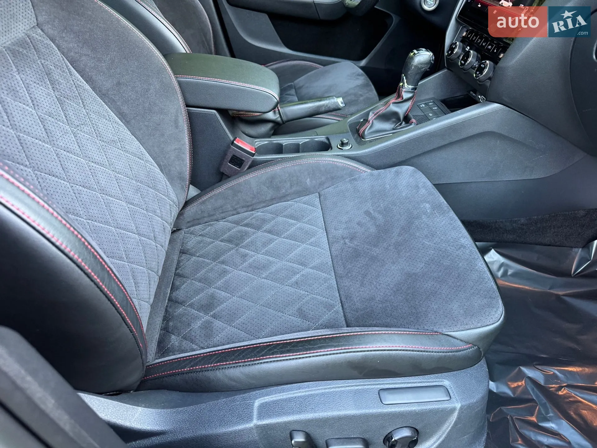 2020 Skoda Octavia - мініатюра 69
