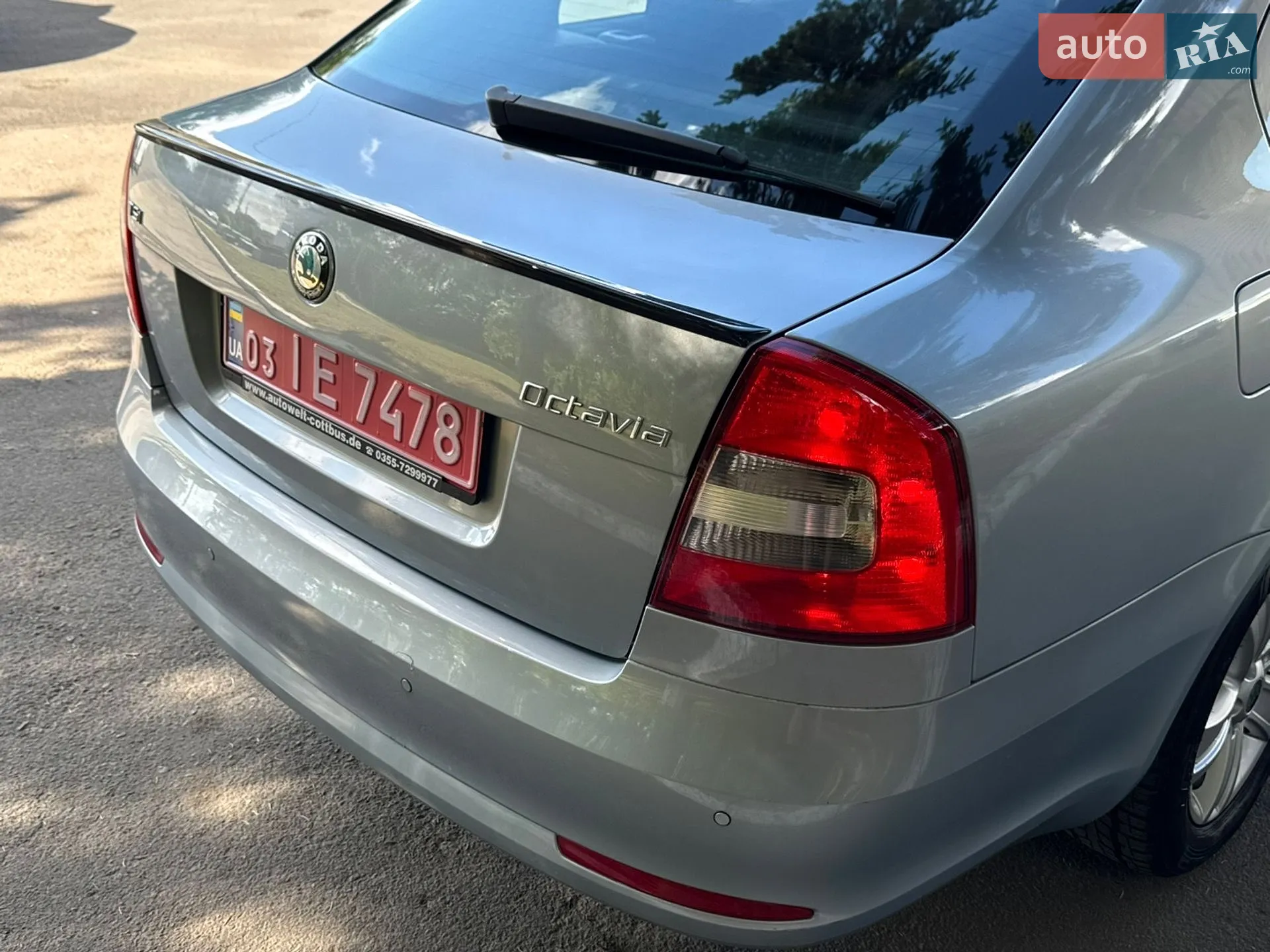 2011 Skoda Octavia - мініатюра 12
