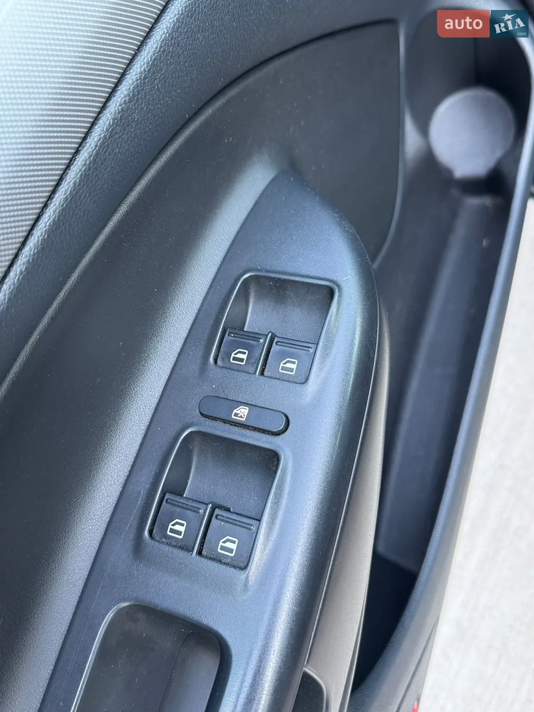 2011 Skoda Octavia - мініатюра 22