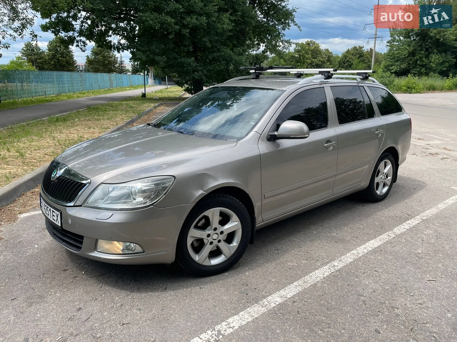 2011 Skoda Octavia - мініатюра 2