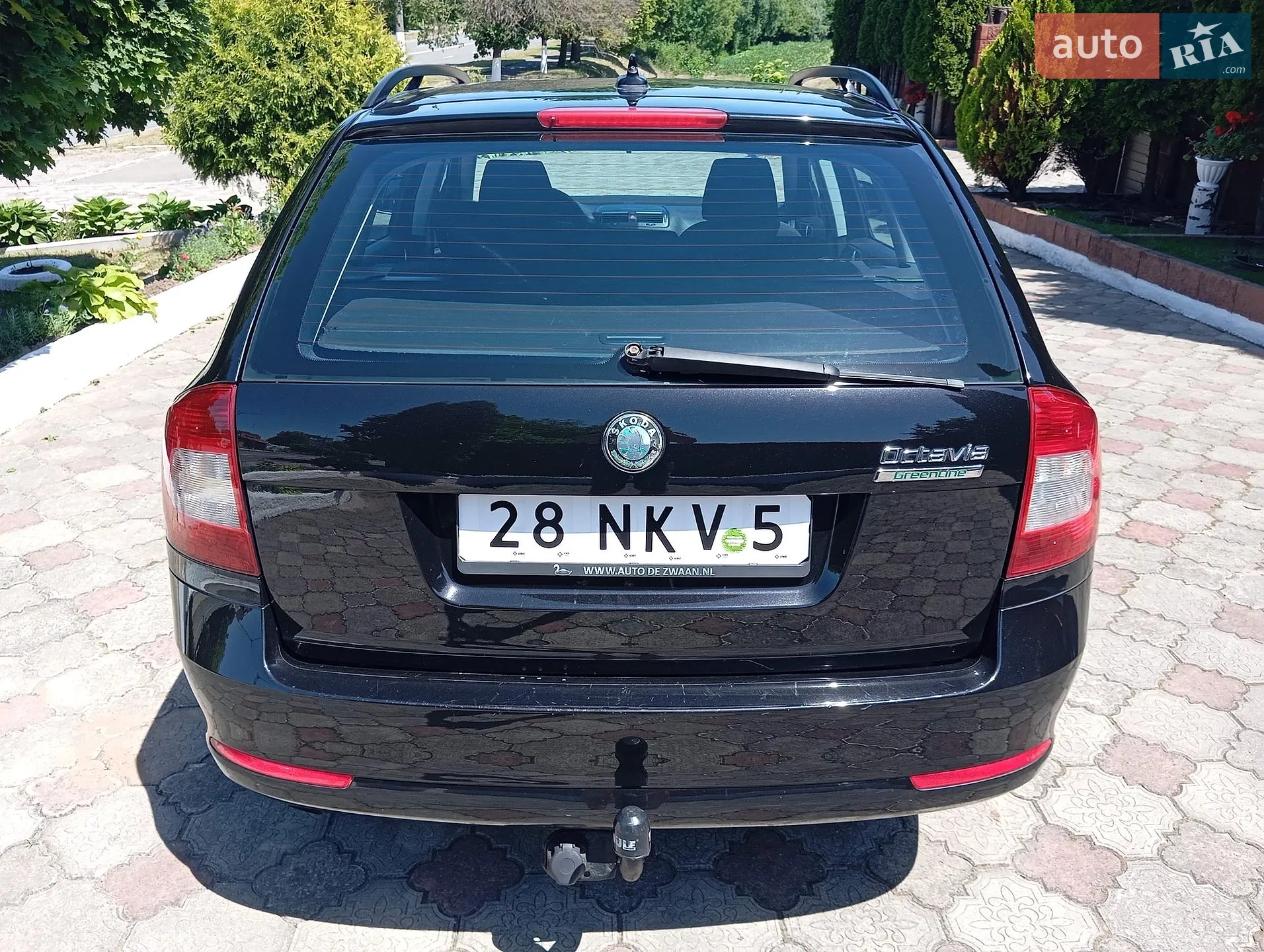 2010 Skoda Octavia - мініатюра 4