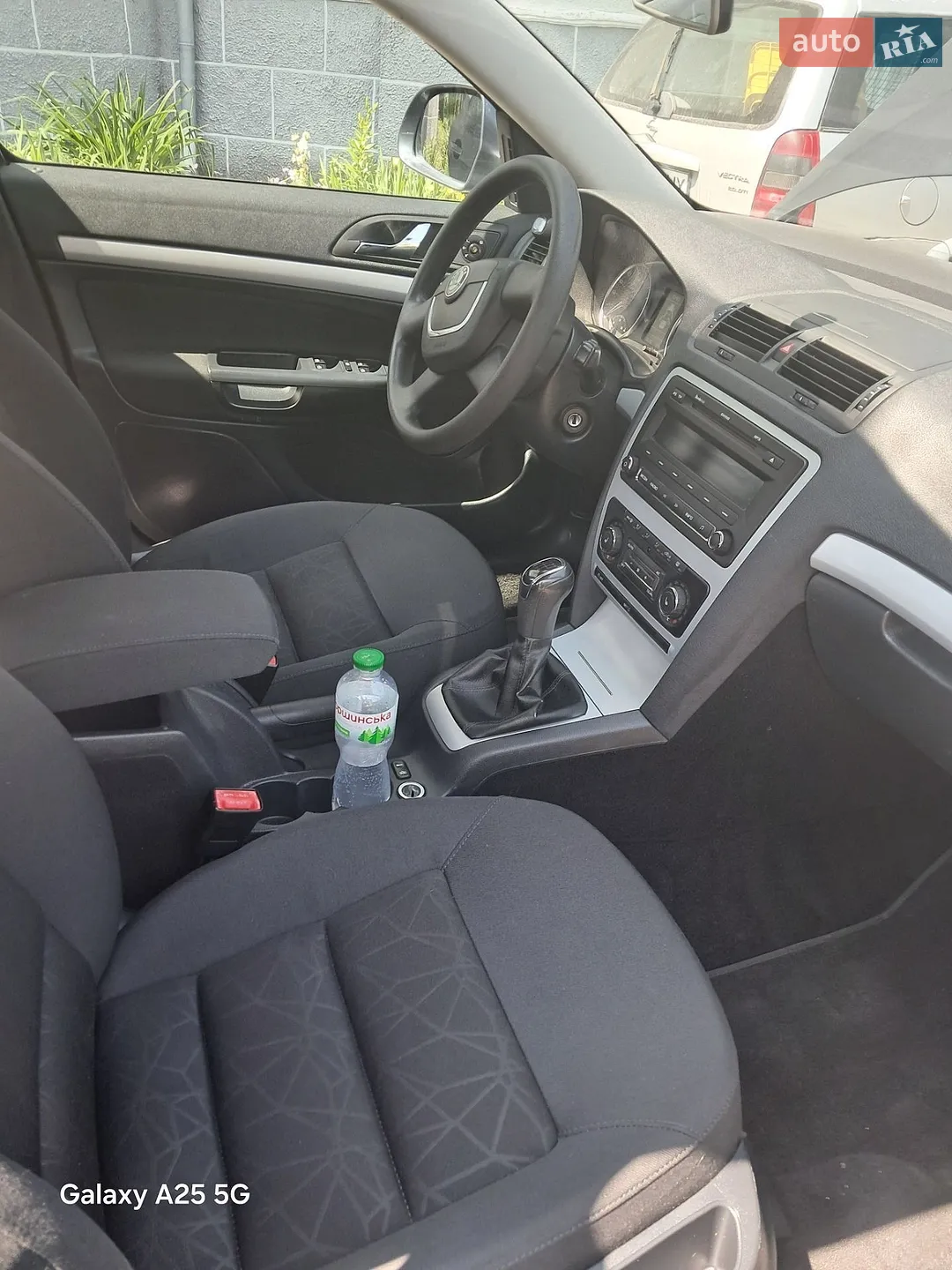 2011 Skoda Octavia - мініатюра 4