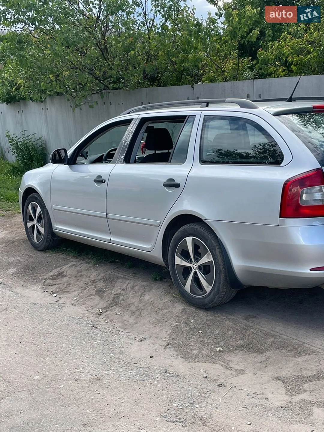 2010 Skoda Octavia - мініатюра 7