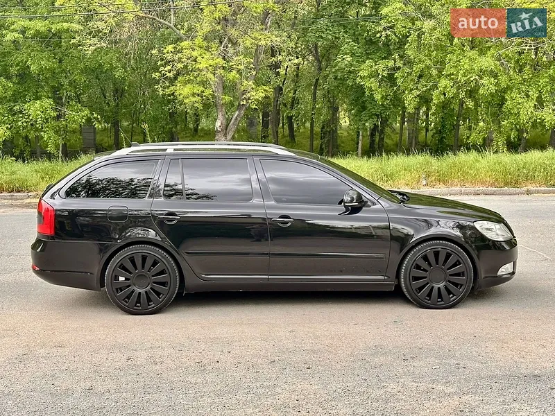 Skoda Octavia 2011 VIN TMBGJ61Z6B2099264 фото оголошення 9 з 54