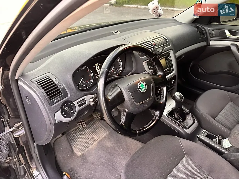 Skoda Octavia 2011 VIN TMBGJ61Z6B2099264 фото оголошення 19 з 54