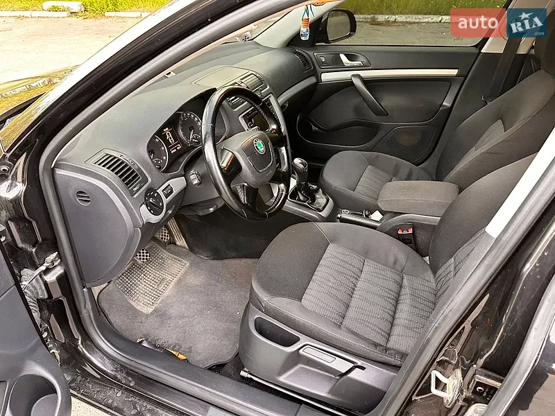 Skoda Octavia 2011 VIN TMBGJ61Z6B2099264 фото оголошення 24 з 54